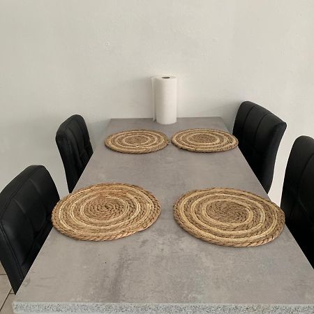 Studio Paul - Terrasse - Parking Gratuit - Need And Co Appartement Blois Buitenkant foto