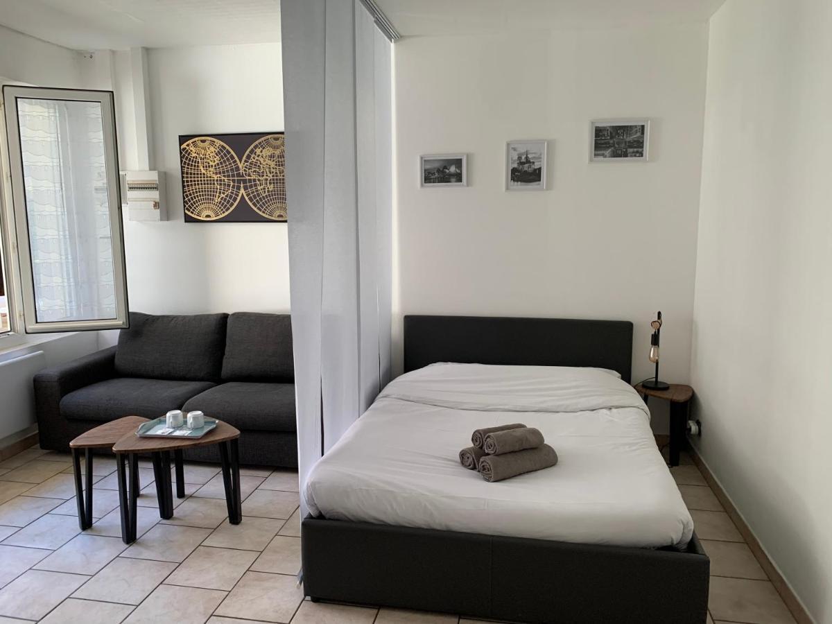Studio Paul - Terrasse - Parking Gratuit - Need And Co Appartement Blois Buitenkant foto